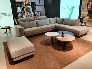 Southgate hoekbank + hocker **SHOWROOMMODEL**, Nieuw, Stof