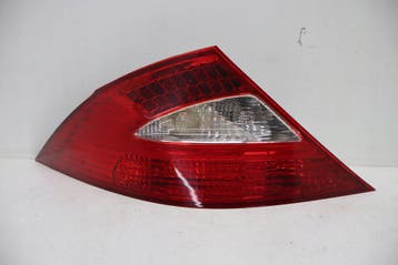 Achterlicht links Mercedes Benz CLS W219 A2198200164, Verzenden, Gebruikt