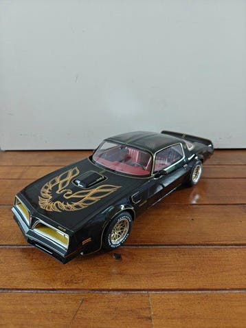 Otto Mobile 1:12 - Modelauto - Pontiac Firebird Trans Am -, Nieuw