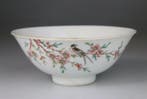Grote kom van porselein - Famille Rose - Kangxi-merkteken -, Antiek en Kunst