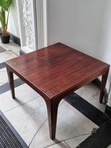 Tafel - Hout - Mid-Century bijzettafel – vierkante houten