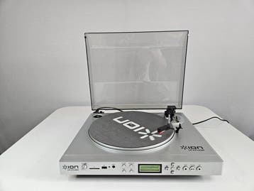 Ion - Audio LP 2 Flash Belt-Drive USB Platenspeler, Nieuw