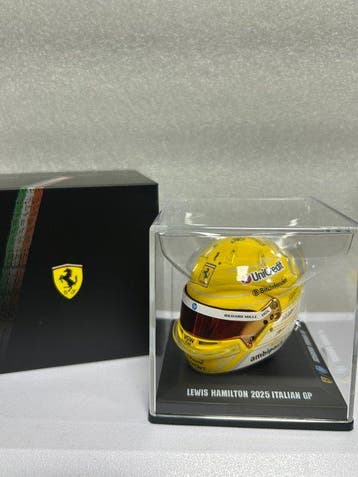 Look Smart 1:5 - Modelauto - Exclusivo! Lewis Hamilton, Nieuw