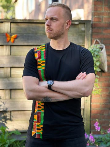 T-shirt met Afrikaanse print details - kente band - S, Ophalen of Verzenden, Nieuw