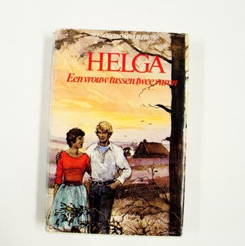 Helga vrouw tussen 2 vuren - Schuttevaer Velthuys, Boeken, Verzenden, Gelezen, Schuttevaer Velthuys