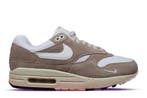 CLEARANCE SALE • Nike Air Max 1 SE Hangul Day Khaki • 41 42, Kleding | Dames, Nike, Ophalen of Verzenden, Nieuw, Sneakers of Gympen