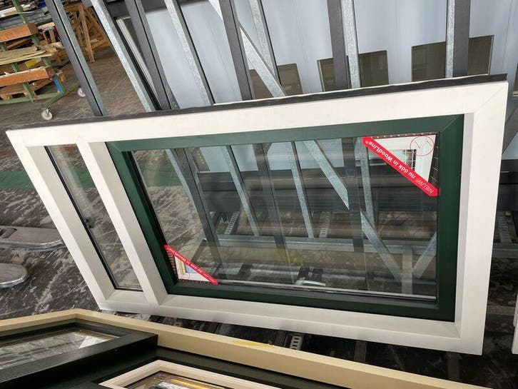 Draaikiep kozijn Kömmerling, Trend, 6009/9010, Doe-het-zelf en Verbouw, Kozijnen en Schuifpuien