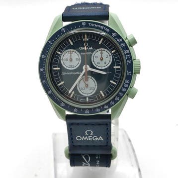 Swatch × OMEGA - Bioceramic MoonSwatch – Mission on Earth -, Sieraden, Tassen en Uiterlijk, Horloges | Heren, Nieuw