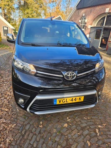 Toyota Proace dubbele cabine 177 Pk extra lang, Auto's, Dealer onderhouden, Gebruikt, Zwart, ProAce