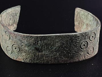 Viking periode Brons Gegraveerde armband