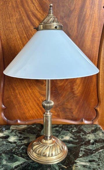Bureaulamp - Opaline glas - Stijlvolle bureau lamp