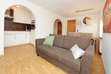 5 Persoons vakantiewoning in Montafon met prachtig uitzicht, Dorp, Appartement, In wintersportgebied, Bemiddelingsbureau