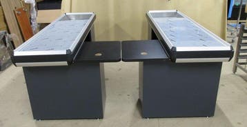 Check out, Loopband B190 x D105 x H90cm, links of rechts.