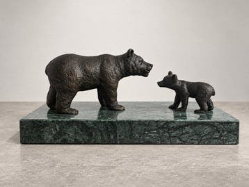 Milo (1910-1978) - after - sculptuur, Berenmoeder met Jong -
