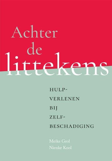 Achter de littekens 9789088507908, Boeken, Verzenden, Zo goed als nieuw