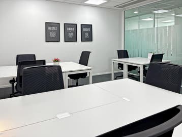 Kantoorruimte in Regus Pettelaarpark, Verzenden