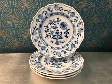 Ernst Teichert Meissen - Tafelservies (4) - Piatti piani -