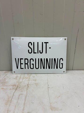 Slijtvergunning – Zwaar Emaille Horecabord – Klassiek