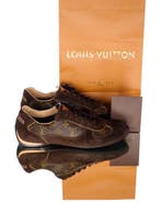 Louis Vuitton - Louis Vuitton Monogram - Sneakers - Maat: EU, Nieuw