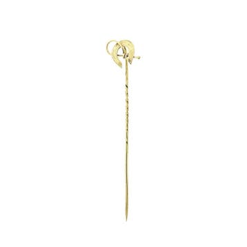 Gouden reversspeld, dasspeld van hoefijzer met zweep, Ophalen of Verzenden, Gebruikt, Overige kleuren, Goud