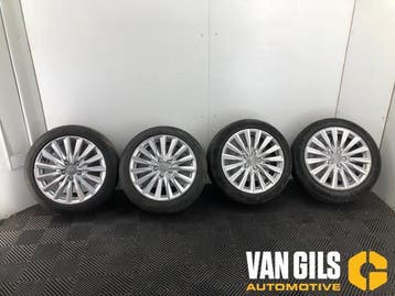 Velgen set + banden Audi A3 O334563, Ophalen of Verzenden, Nieuw