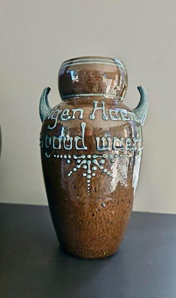 Potterie de Urn(?) - Chris van der Hoef, (attr.) - Vaas -