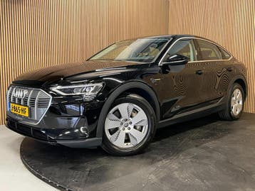 Zakelijke Lease |  Audi e-tron Sportback 50 Quattro Edition, Automaat, Stof, Gebruikt, Zwart