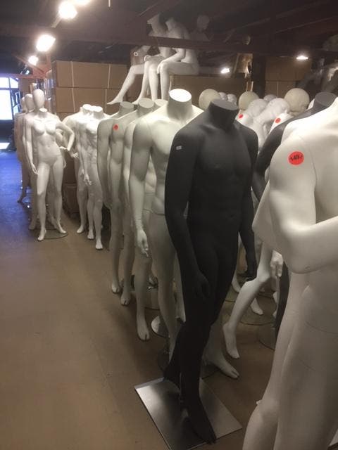 *TIP*  Heren poppen -net binnen-, Zakelijke goederen, Kantoor en Winkelinrichting | Winkel en Inventaris, Ophalen of Verzenden