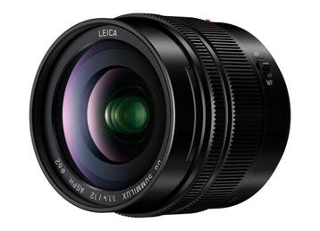 Panasonic Leica DG Summilux 12mm f/1.4 ASPH - Zwart, Ophalen of Verzenden, Nieuw, Groothoeklens