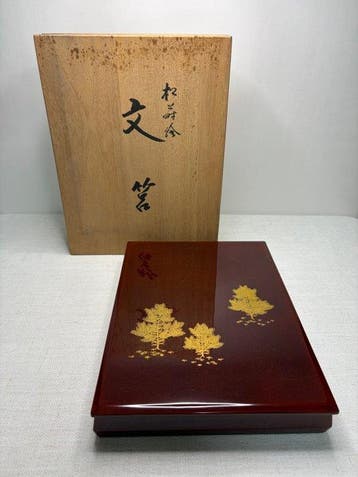 Japanse Lak Fubako Documentendoos – Goud Maki-e
