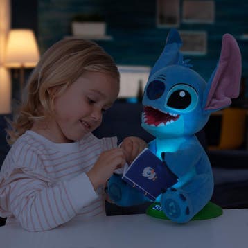 Disney Stitch Verhalenverteller - NL/EN/FR - Interactieve, Ophalen of Verzenden, Zo goed als nieuw