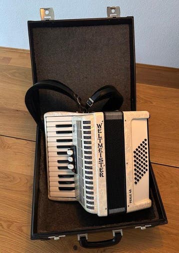 Weltmeister - Perle 48 - - Accordeon - Duitsland - 2010, Nieuw