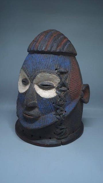 Prachtige helm. - igala - Nigeria (Zonder minimumprijs)