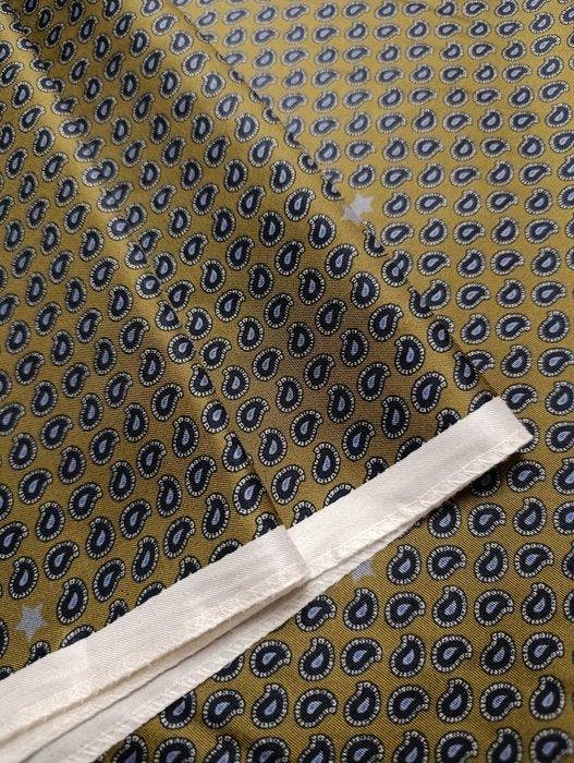 B212 - 520 x 130 cm - Twill in 100% pura seta di Como -, Antiek en Kunst, Antiek | Kleden en Textiel