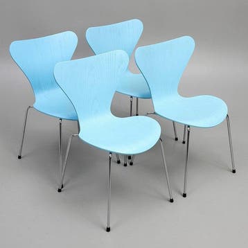 Fritz Hansen - Arne Jacobsen - Zitgroep (4) - Serie 7 (3107)