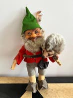Steiff - Speelgoed Kabouter ‘Pucki’ en egel ‘Joggi’ -