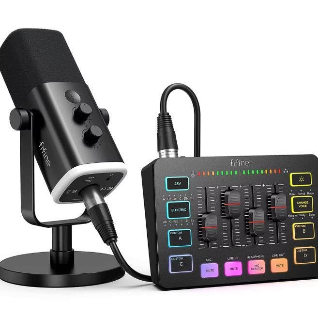 Podcast Kit RGB Mixer Dynamische Microfoon Streaming Gaming, Audio, Tv en Foto, Videocamera's Digitaal, Nieuw, Verzenden