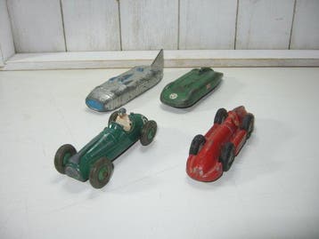 Dinky Toys 1:43 - Modelauto (4) - Cooper-Bristol (anders:, Nieuw