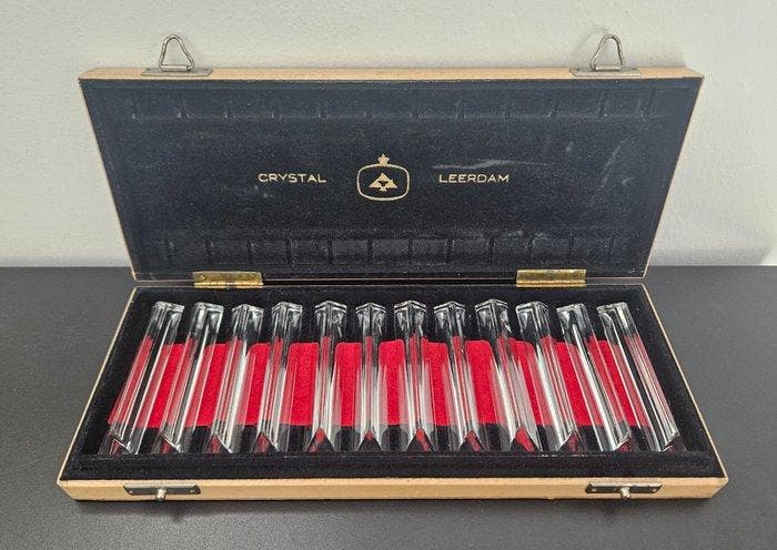 Royal Leerdam - Messensteun (12) - Messenleggers -, Antiek en Kunst, Antiek | Meubels | Tafels