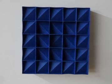 Hans Meeuwsen - Reliëf, 2026 - 53 Indisch blauw wandrelief -