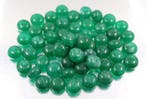 65 Echt prachtige handgemaakte ronde, vlakke smaragd kralen