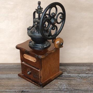 Koffiemolen - Vliegwiel - Hout, IJzer