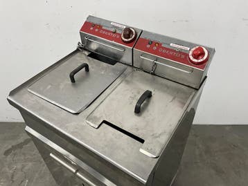 Bertos Mobiele Friteuse met dubbele manden, Zakelijke goederen, Horeca | Keukenapparatuur, Ophalen of Verzenden, Gebruikt, Fornuis, Frituur en Grillen