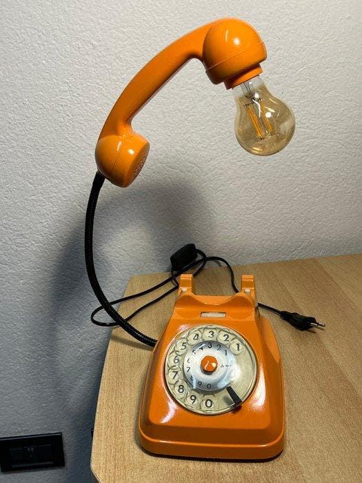 Tafellamp - PVC, messing, metaal - Telefoon uit de jaren 60, Antiek en Kunst, Kunst | Designobjecten