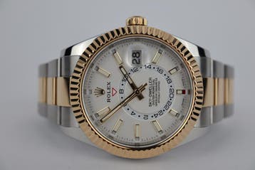 Horloge Rolex Skydweller 01/2018 full set, goede conditie, Polshorloge, Ophalen of Verzenden, Zo goed als nieuw, Goud