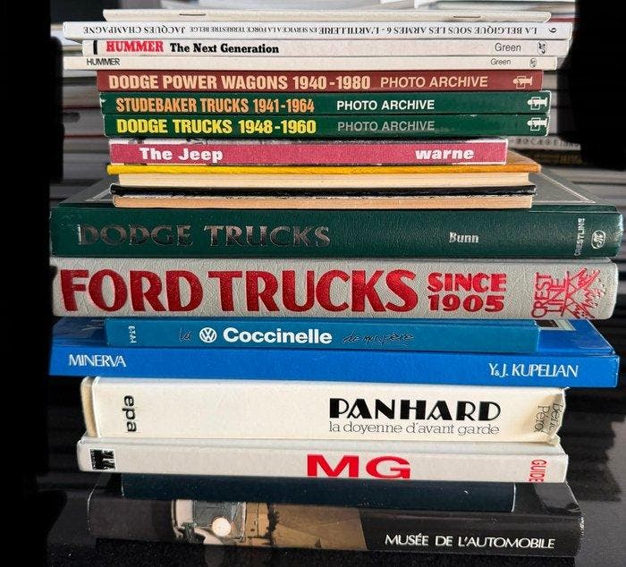 don bunn - michael green - 19 livre automobiles - 1990, Antiek en Kunst, Antiek | Boeken en Bijbels