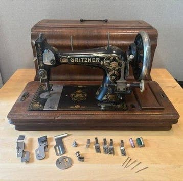 Naaimachine - Gritzner Model R 1913 - Gietijzer, Antiek en Kunst