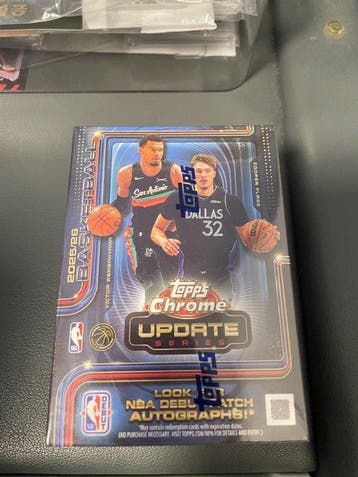 2025/26 Topps Chrome Victor Wembanyama Gesigneerde kaart,, Nieuw