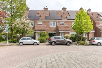 Te huur: Huis Aelbert Cuyplaan in Hendrik-Ido-Ambacht, Huizen en Kamers, Hendrik-Ido-Ambacht, Zuid-Holland