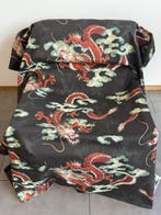 Het Keizerlijke Draak tussen de Wolken - Meubelstof - 3 m -